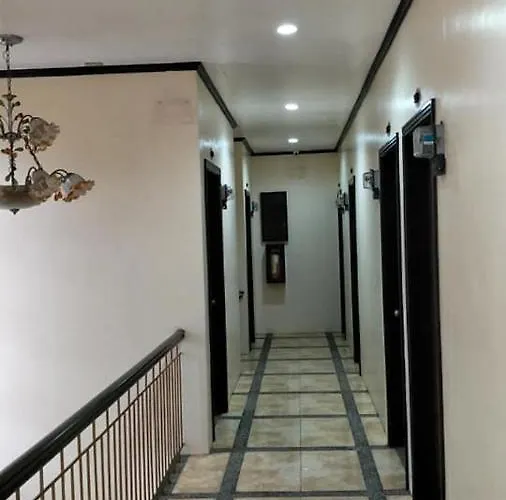 Dumdum Medical Plaza And Residences ホテル Toledo